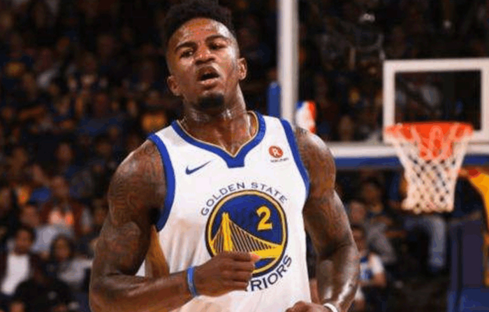 天空：狼堡计划冬窗签下菲尔克鲁格以及小蜜蜂中卫阿耶（天空体育：沃尔夫斯堡计划冬窗引进菲尔克鲁格与布伦特福德中卫阿耶）