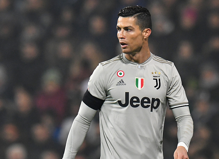 布冯：意大利国家队已经展现出了复苏和积极的迹象（布冯：意大利队已显现复苏势头与积极气象）