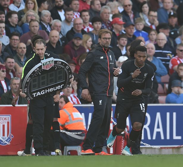 帕雷霍：上半场巴萨除了点球没有其他威胁，维加不应被罚下（帕雷霍：巴萨上半场除点球外毫无威胁，维加不该被逐）